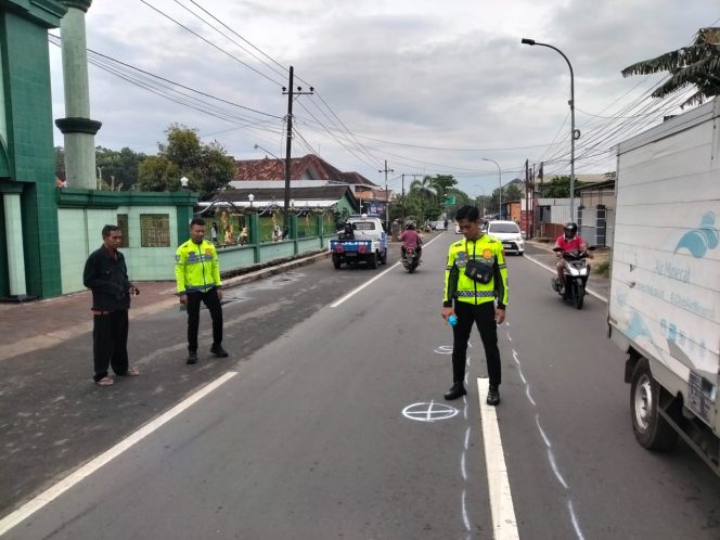 
 Kecelakaan Maut di Jalan Raya Gapura Sumenep, Mahasiswa Tewas di TKP