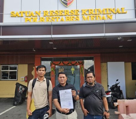 Ketua LBH HBB, Tomson Marisi Parapat,Melaporkan kejadian tersebut ke Polrestabes Medan.