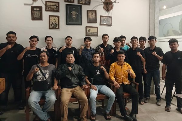 Aktivis dan organisasi kepemudaan di Sumut sampaikan pernyataan sikap minta Kapolrestabes Medan segera bangun harmonisasi. ©timeskota.com/Ilham Batubara