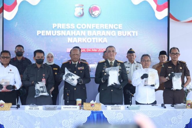 
 Pemusnahan 22,226 Kg Kokain di Mapolda Jatim, Bukti Seriusnya Ancaman Narkoba Internasional