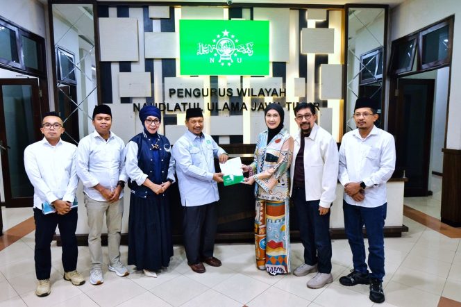 
 Semangat Berbagi di Iduladha, NasDem Jatim Tebar 155 Hewan Kurban